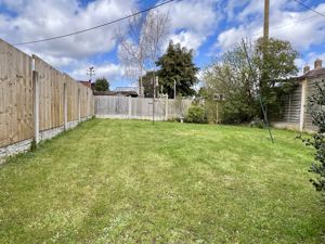 Photo 14- click for photo gallery